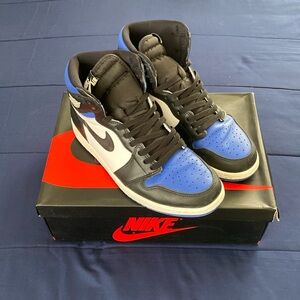 Nike Air Jordan 1 Retro HIGH OG ‘Royal Toe’